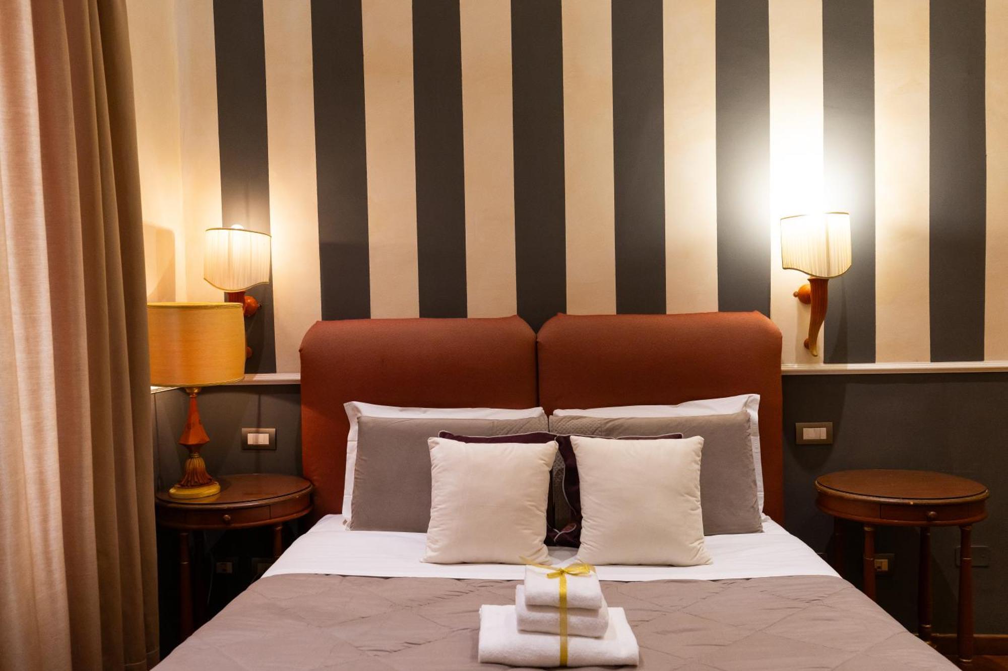 S.Maria Novella Dream Suites Florens Exteriör bild